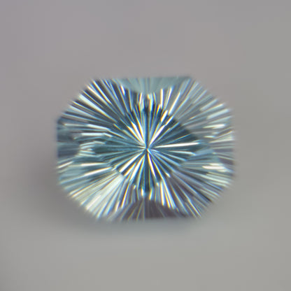 Sunburst Cut Aquamarine Gemstone: 3 Carat Icy Light Blue, 10mm