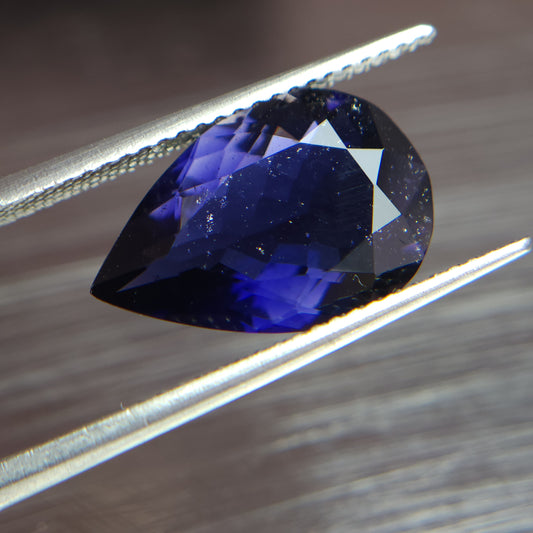 Natural 15 mm iolite sunstone, 4.12 carat blue iolite Sunstone pear for ring.